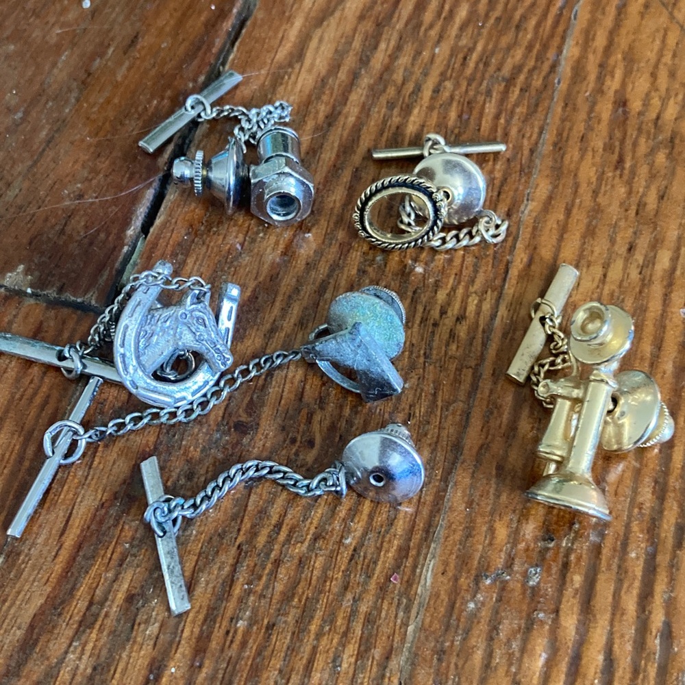 Vintage tie tac collection lot  Set in Silver & Gold. Equestrian old telephone